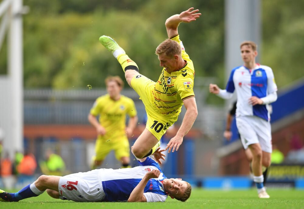 Sevilla and Lazio target Millwall's Dutch midfielder Zian Flemming - Get  Belgian & Dutch Football News