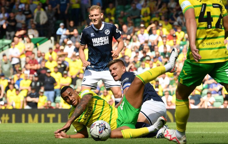 HIGHLIGHTS, Millwall 2-3 Norwich City