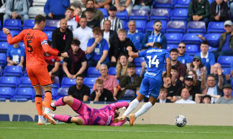 Millwall v Swansea team line-ups: Kevin Nisbet selection boost as Wallace  is fit too – South London News