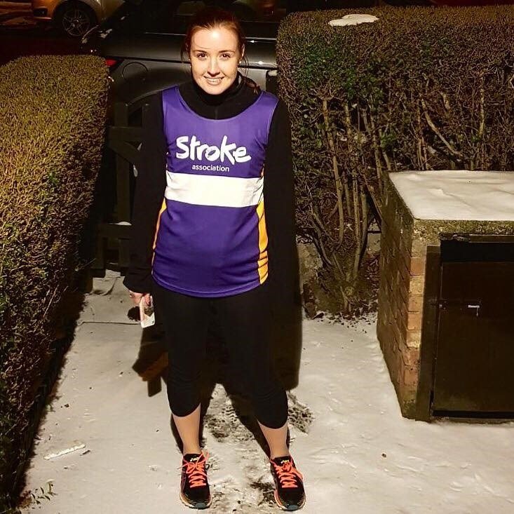 Chelsey To Run Marathon For Hero Dad South London News - chelsey training in last week s snow for the london marathon