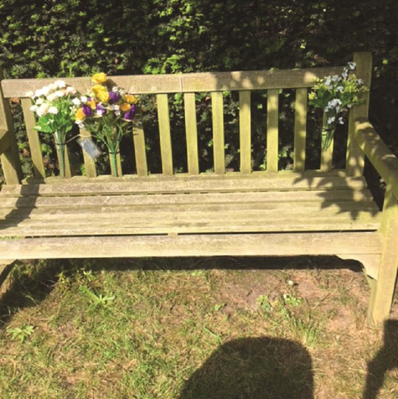 Honor Oak Cemetery Destroyed 800 Memorial Bench Dedicated To Deceased 