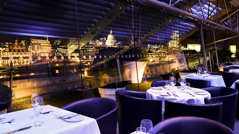 Oxo, Dining