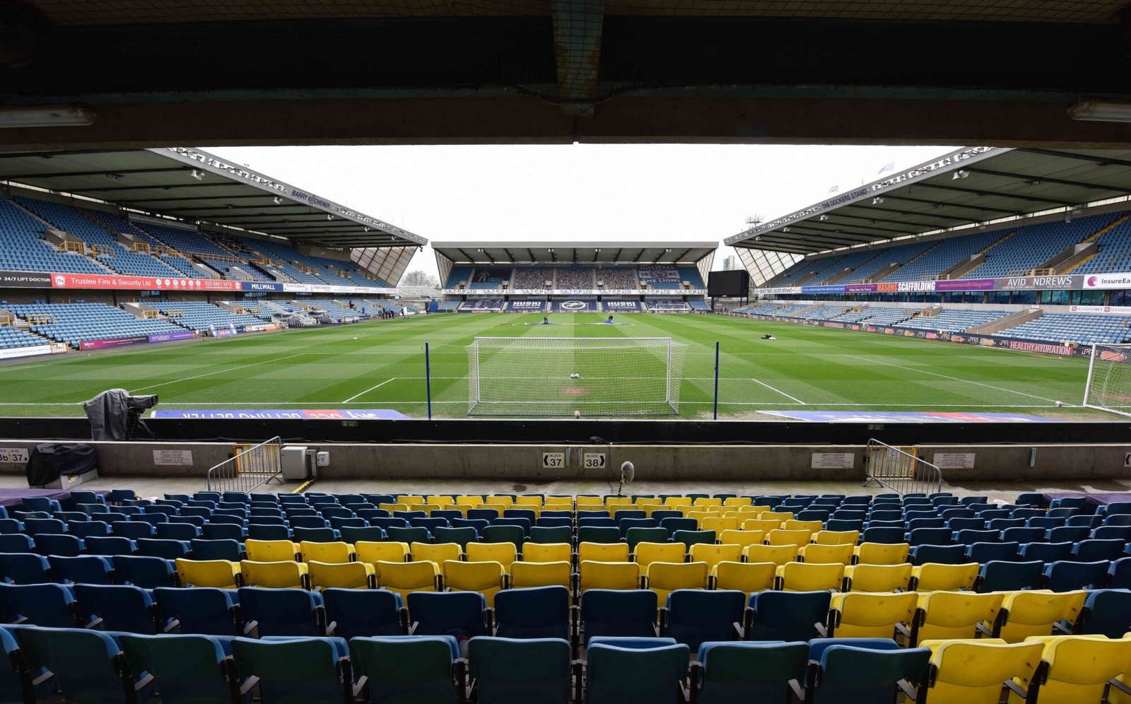 The Swansea City Swans vs. the Millwall Lions - ScoreStream