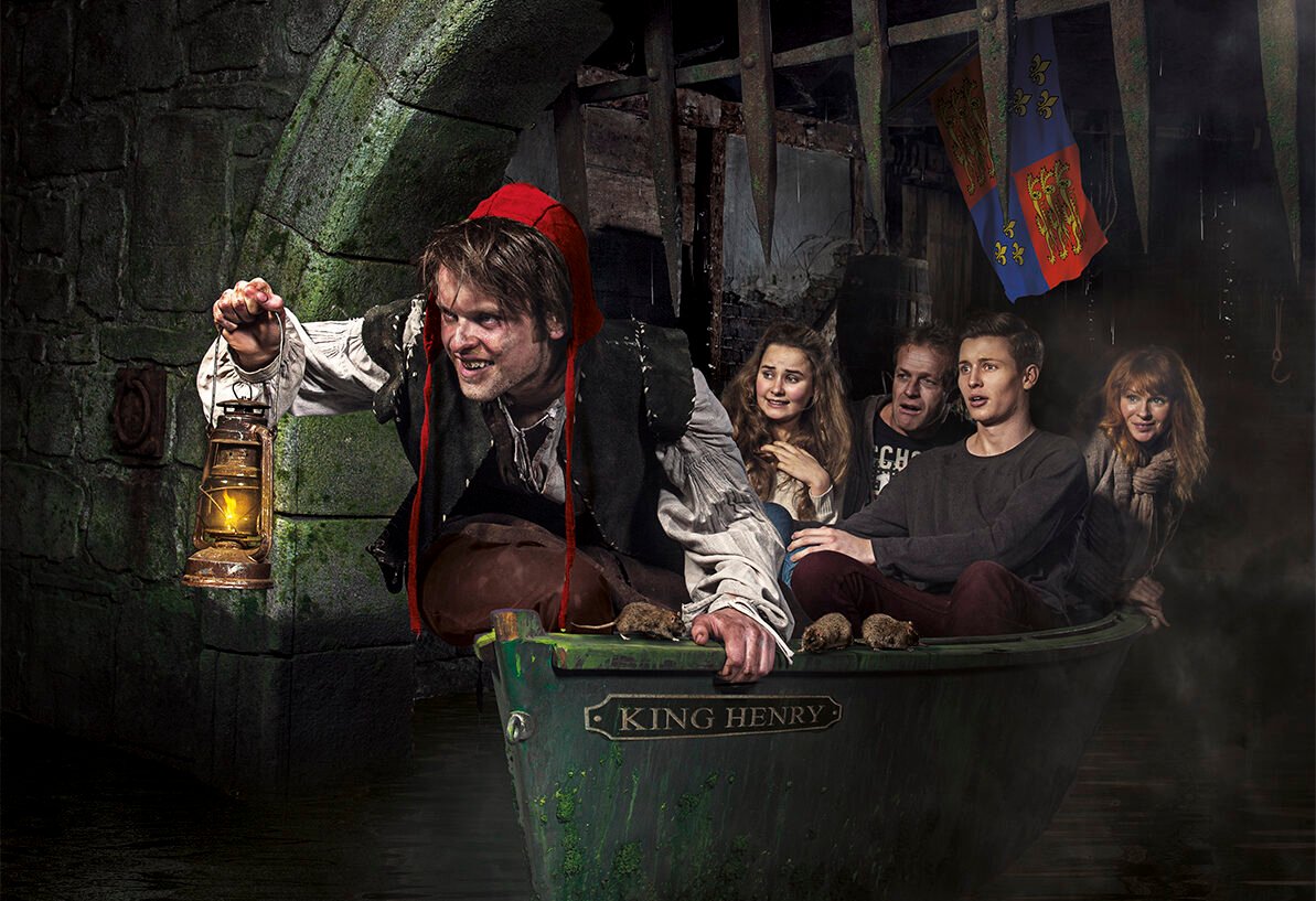 Princes join London Dungeon for boat ride to the Tower South