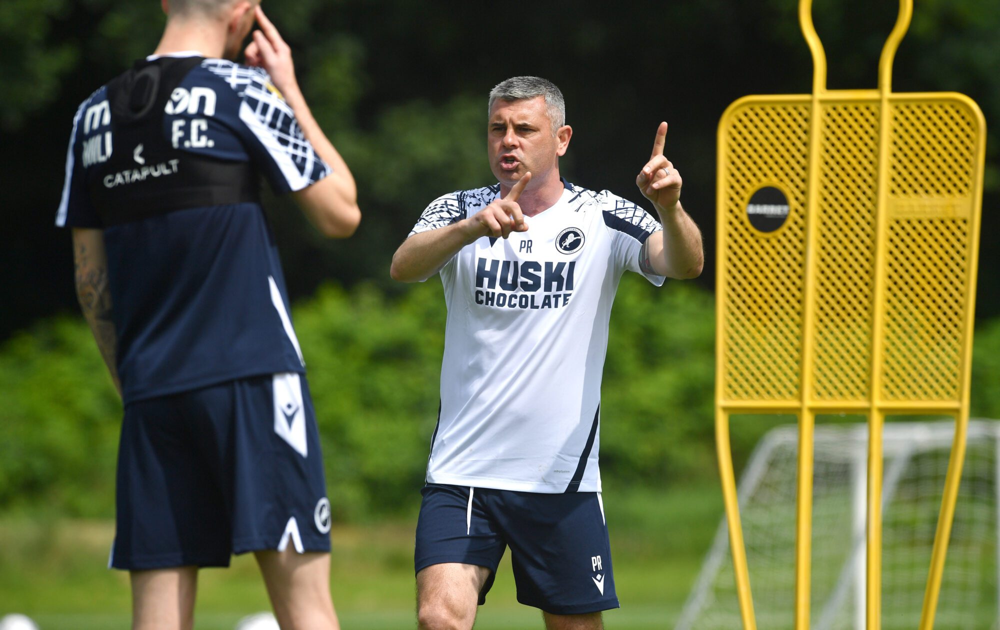 They were the best limbs I've ever been involved in' - Paul Robinson, Steve  Morison and Lions fans recall their favourite Millwall vs. Leeds moments -  Southwark News