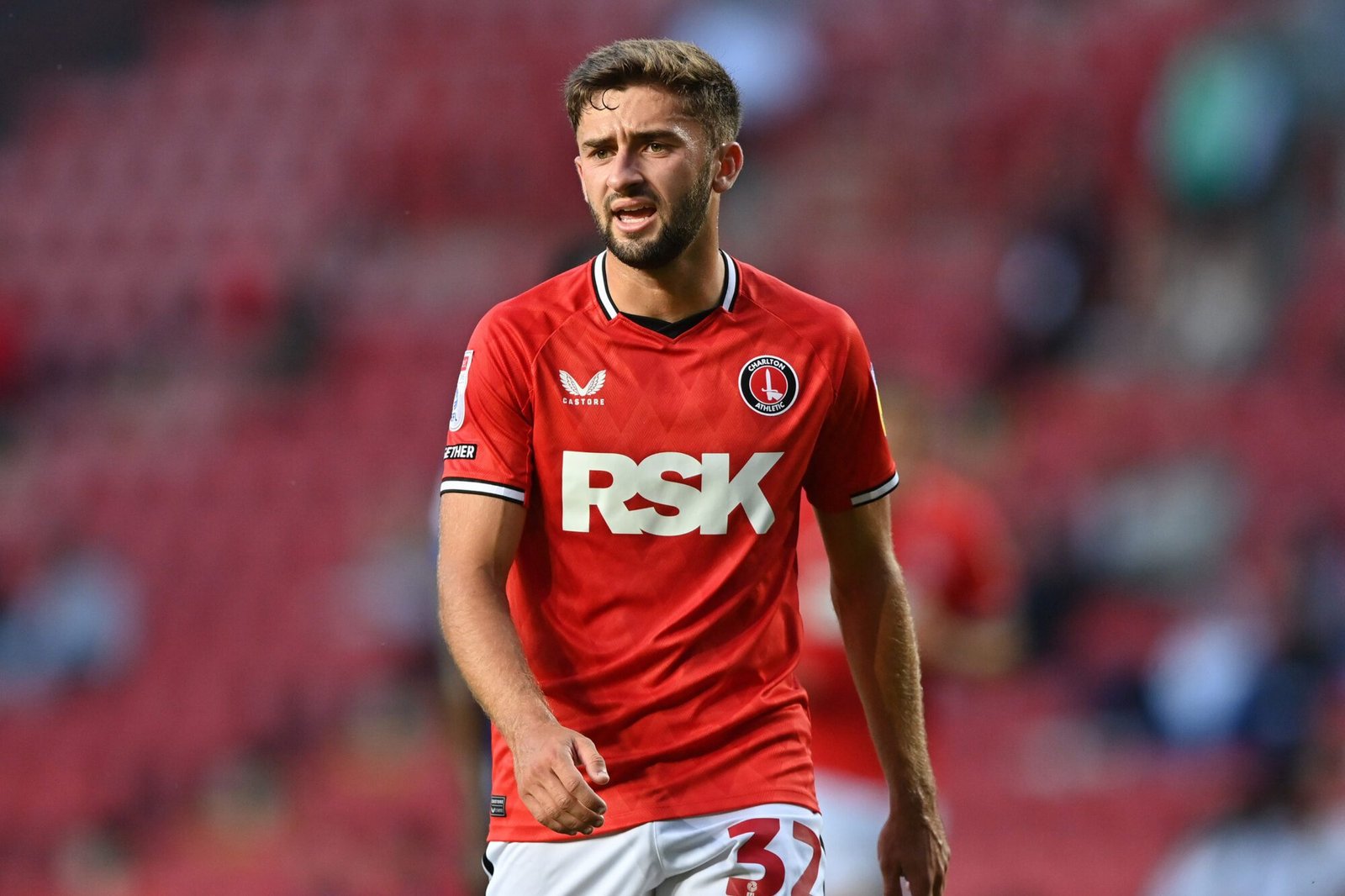 Charlton Athletic boss hoping young midfield prospect stays for the long  term – South London News