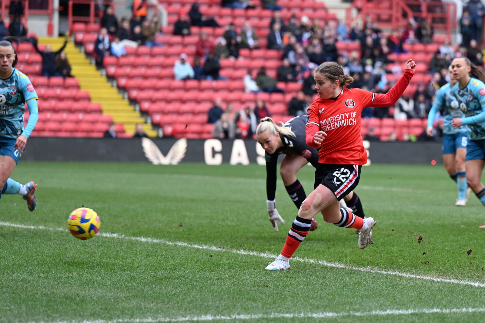 Charlton Athletic Womens 2022 23 Player Of The Year Pens New One Year Deal South London News 5566