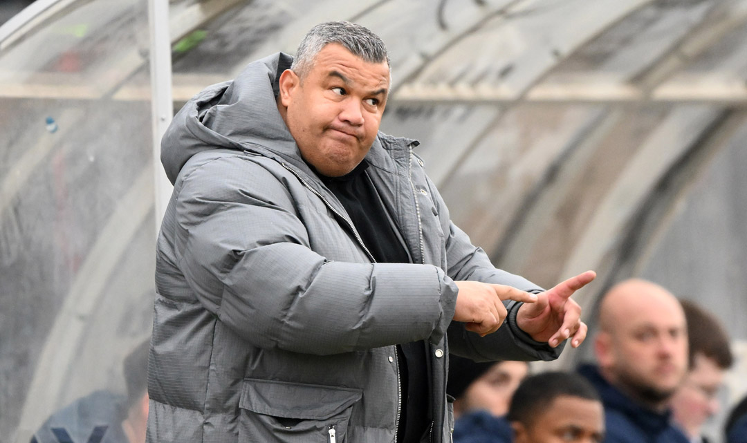 ‘Most dysfunctional squad I’ve worked with’ – Dulwich Hamlet boss doesn’t hold back on his assessment – South London News