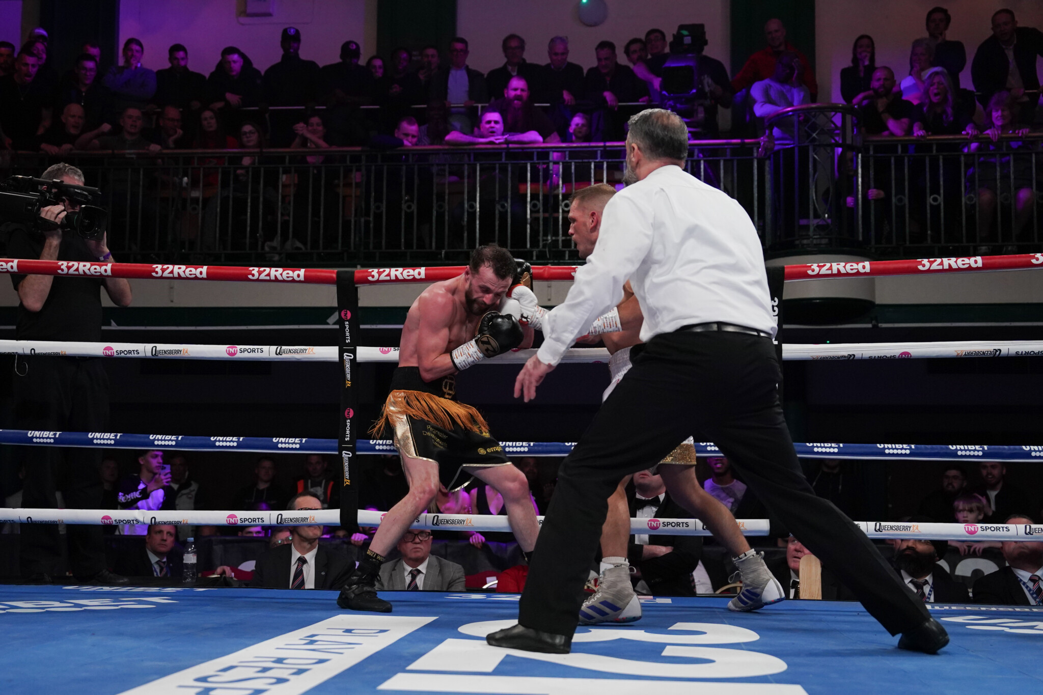 Streatham bantamweight Bourke loses tilt at British and Commonwealth titles - South London News