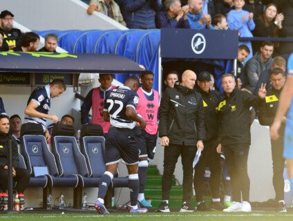 He has got to learn' – Millwall boss Neil Harris on red card for Aidomo  Emakhu – South London News