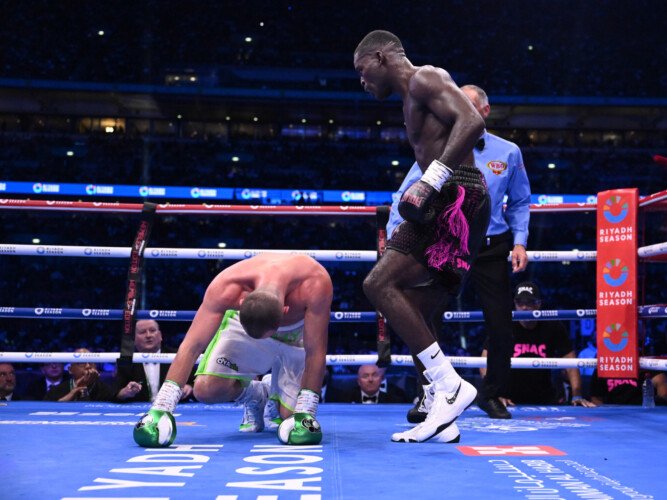 https://sportsandworld.com/joshua-buatsi-scored-two-wins-by-knockout-to-defeat-willy-hutchinson-for-the-interim-wbo-title-highlights.html