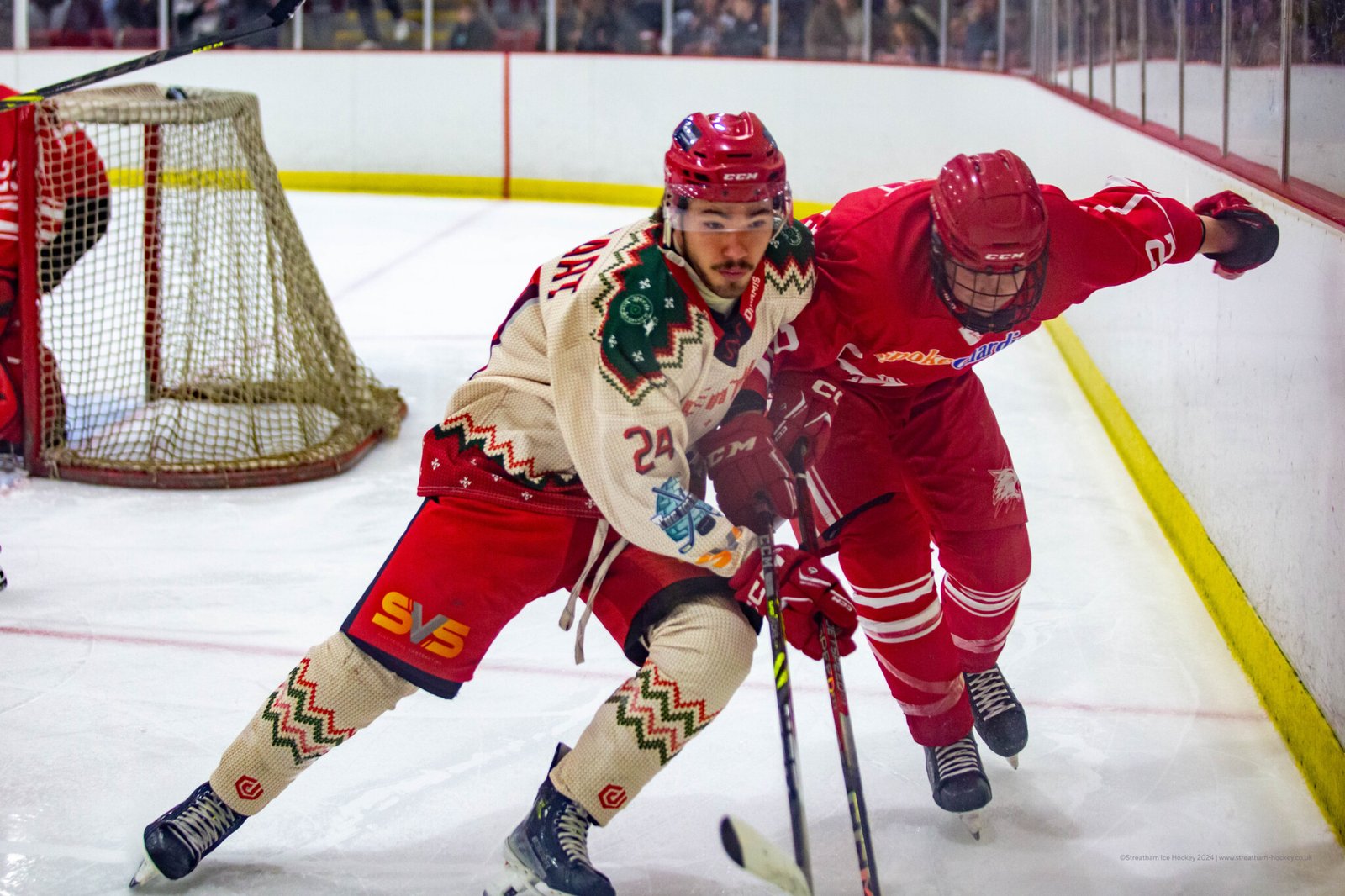 Ice-hockey: Streatham tame Wildcats as they make it six-point weekend - South London News