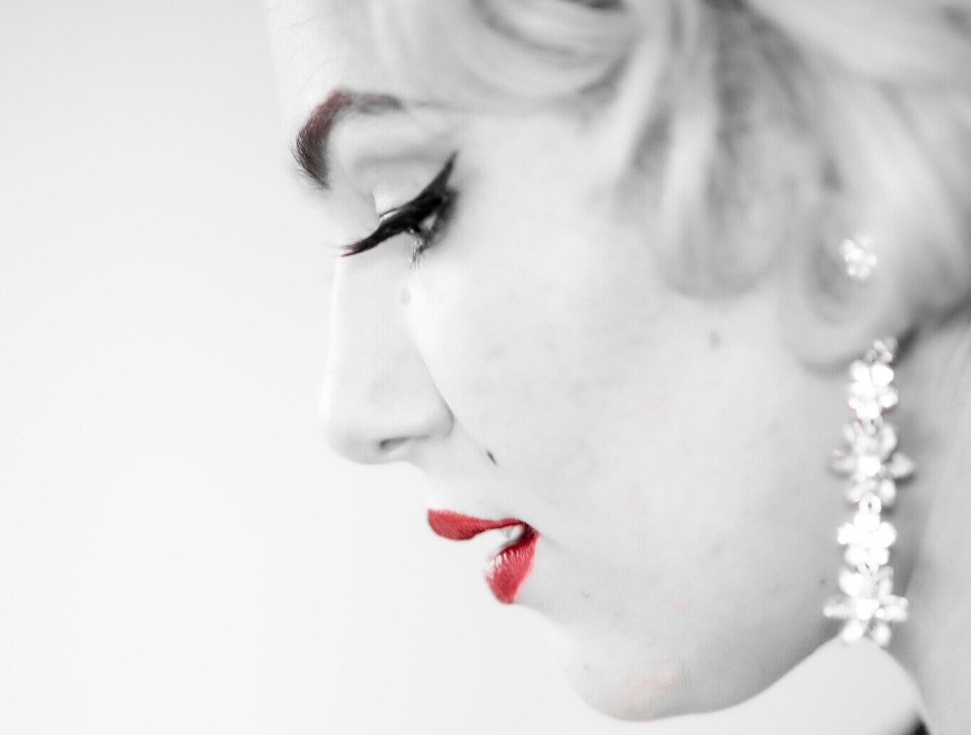 Spend Valentine’s Weekend with Marilyn Monroe at Arches London Bridge