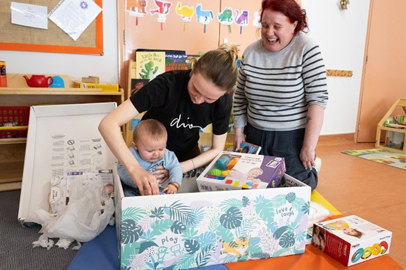 Baby Boxes helping vulnerable young mothers