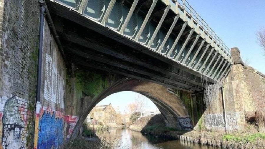 Wandle Trail’s ‘missing link’ at Earlsfield on course to be fixed