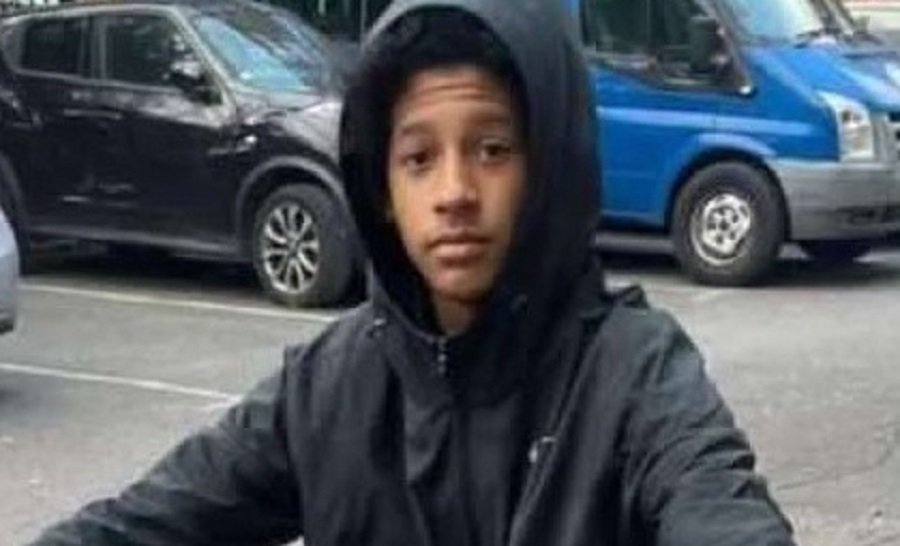 Sixteen Year Old Lathaniel Burrell Shot Dead in Stockwell London